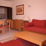 Cheerfulway Acqua Maris Balaia מלון דירות 3*