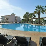 מלון דירות Cheerfulway Acqua Maris Balaia 3*