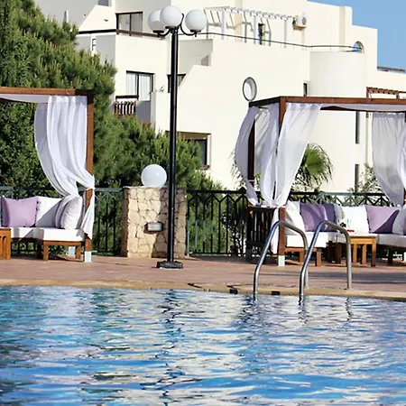 Huma By Umbral Apart-hotel 3*